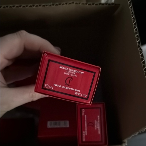 Christian Louboutin Rouge Lipstick NEW 001M rouge Louboutin matte - Picture 2 of 6